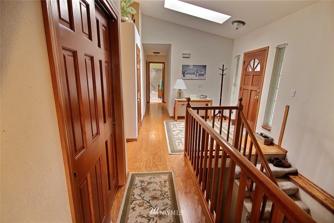 19203 99th Place South Renton, WA 98055 - Photo 11 of 25