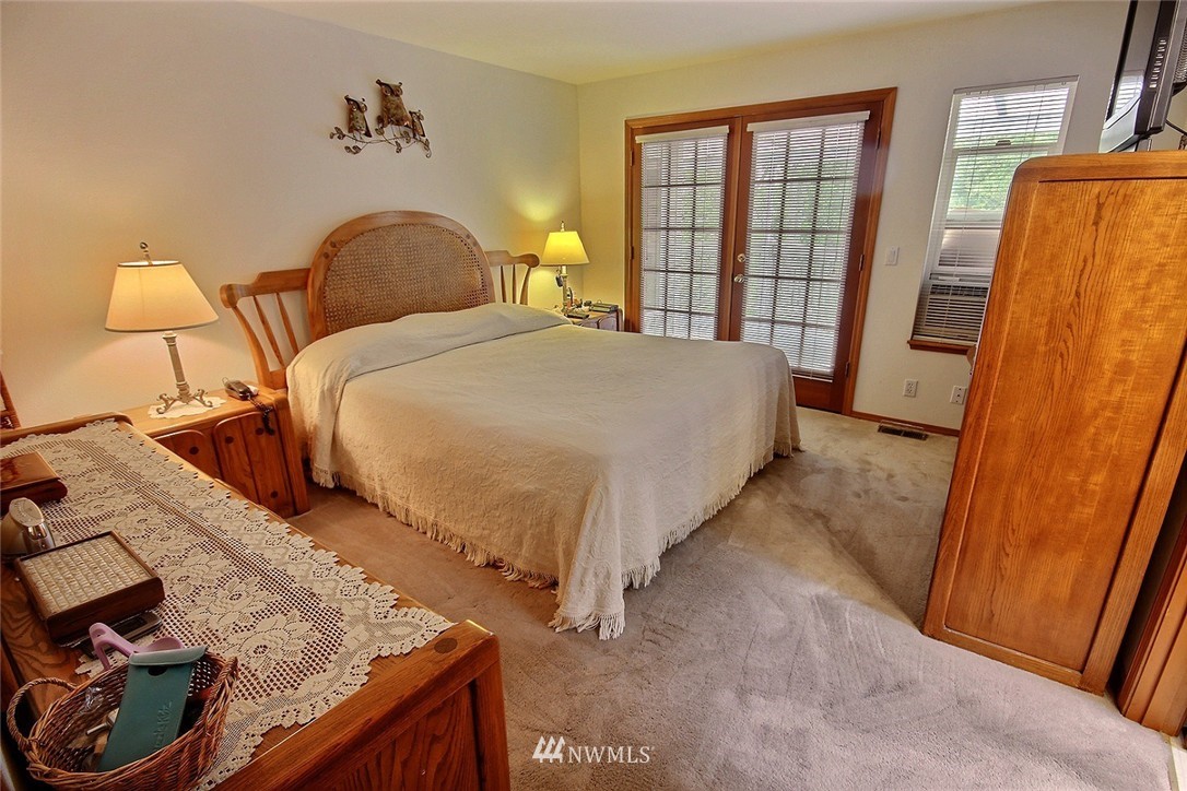 19203 99th Place South Renton, WA 98055 - Photo 12 of 25