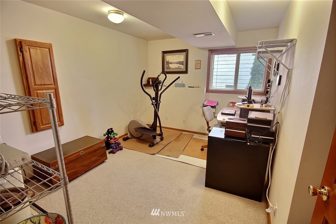 19203 99th Place South Renton, WA 98055 - Photo 16 of 25
