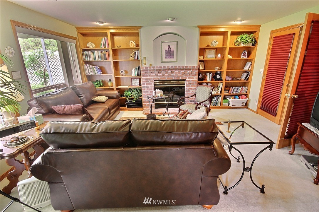 19203 99th Place South Renton, WA 98055 - Photo 18 of 25