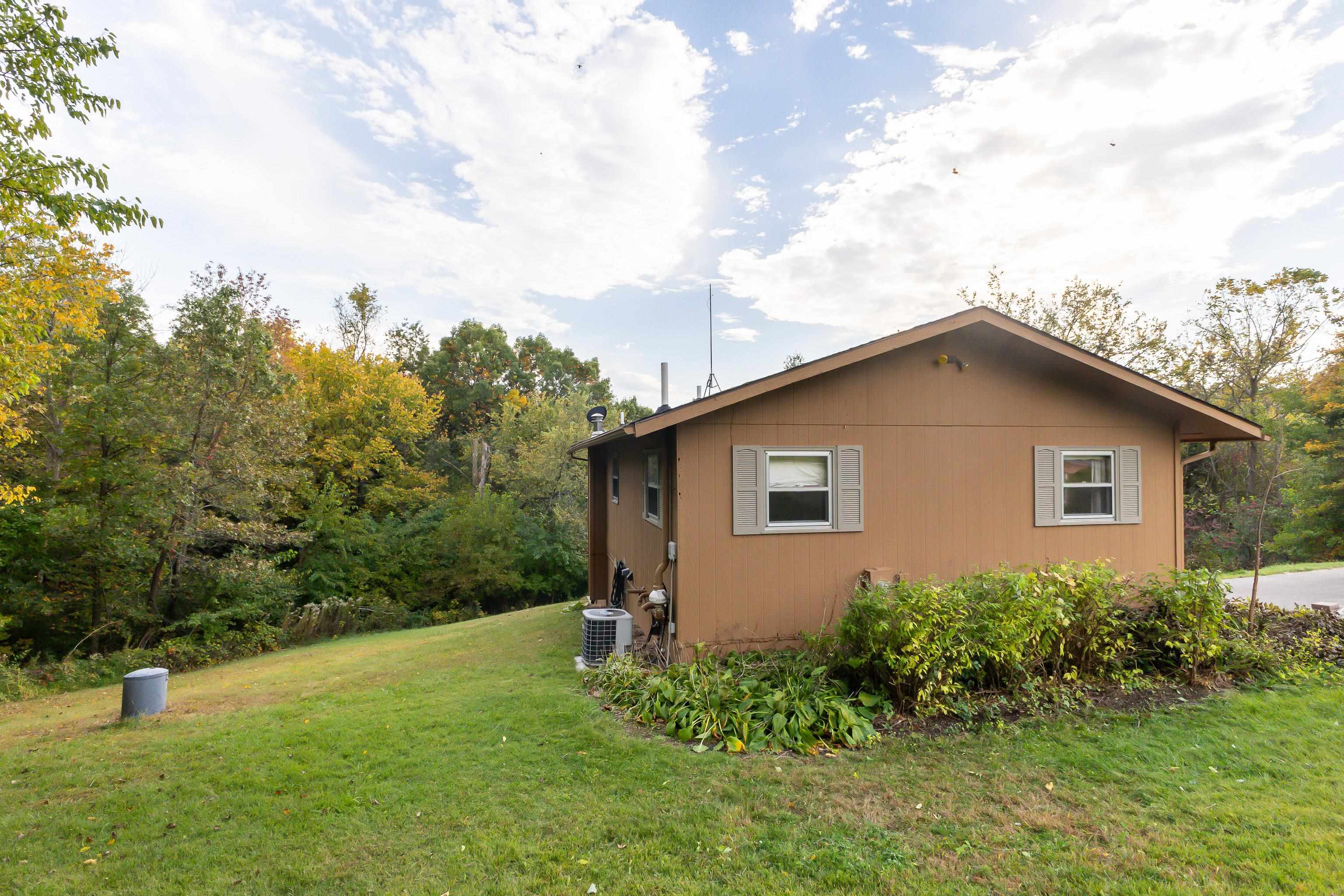 6 Meadow Path Galena, IL 61036 - Photo 8 of 29