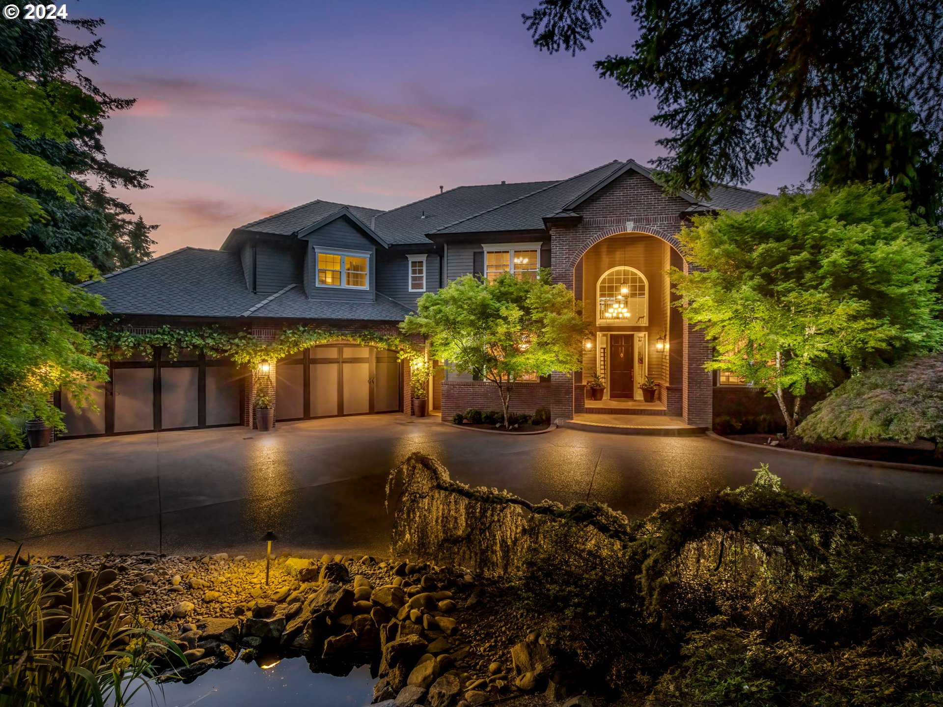 2400 Southwest Turner Road West Linn, OR 97068 - Photo 1 of 48 Gallery Image 1