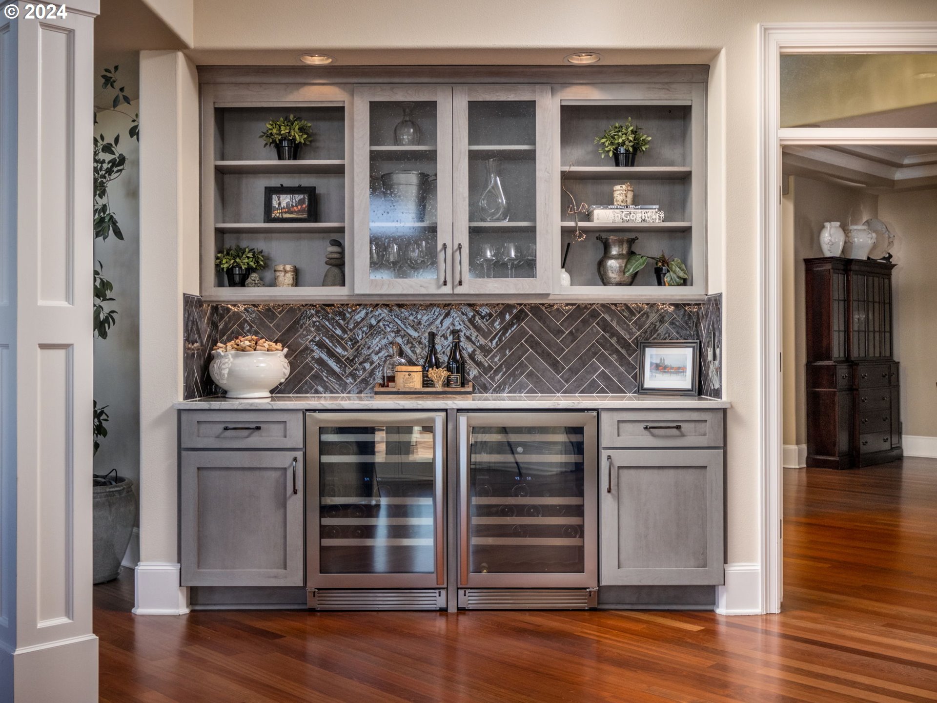 2400 Southwest Turner Road West Linn, OR 97068 - Photo 13 of 48 Gallery Image 13