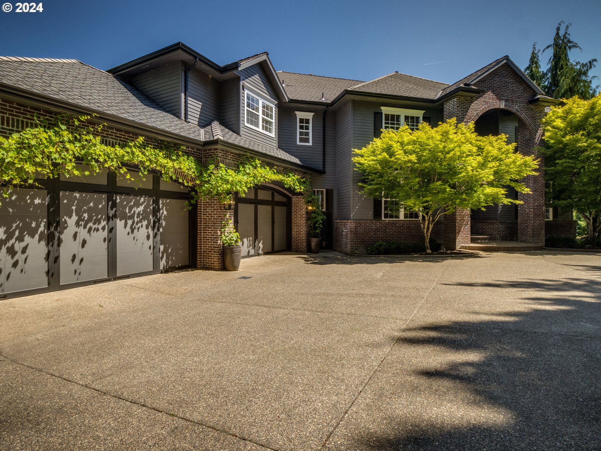 2400 Southwest Turner Road West Linn, OR 97068 - Photo 3 of 48 Gallery Image 3