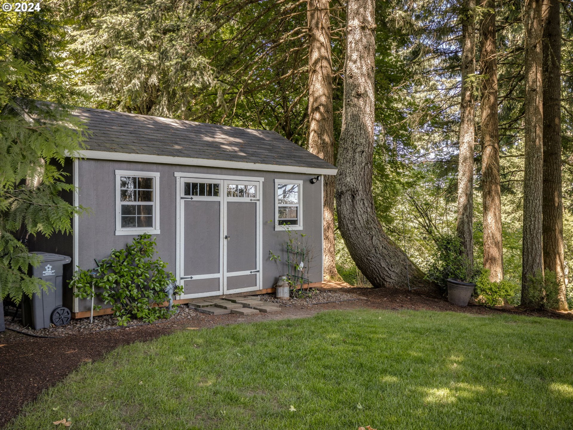 2400 Southwest Turner Road West Linn, OR 97068 - Photo 45 of 48 Gallery Image 45