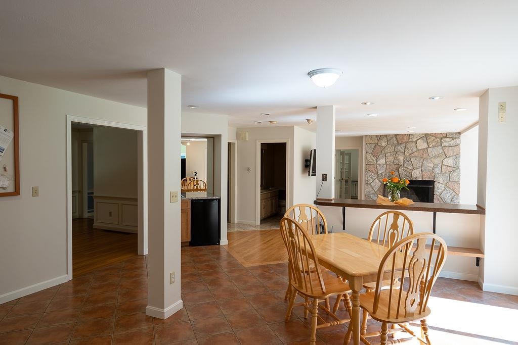 207 Wheeler Road Hollis, NH 03049 - Photo 14 of 40