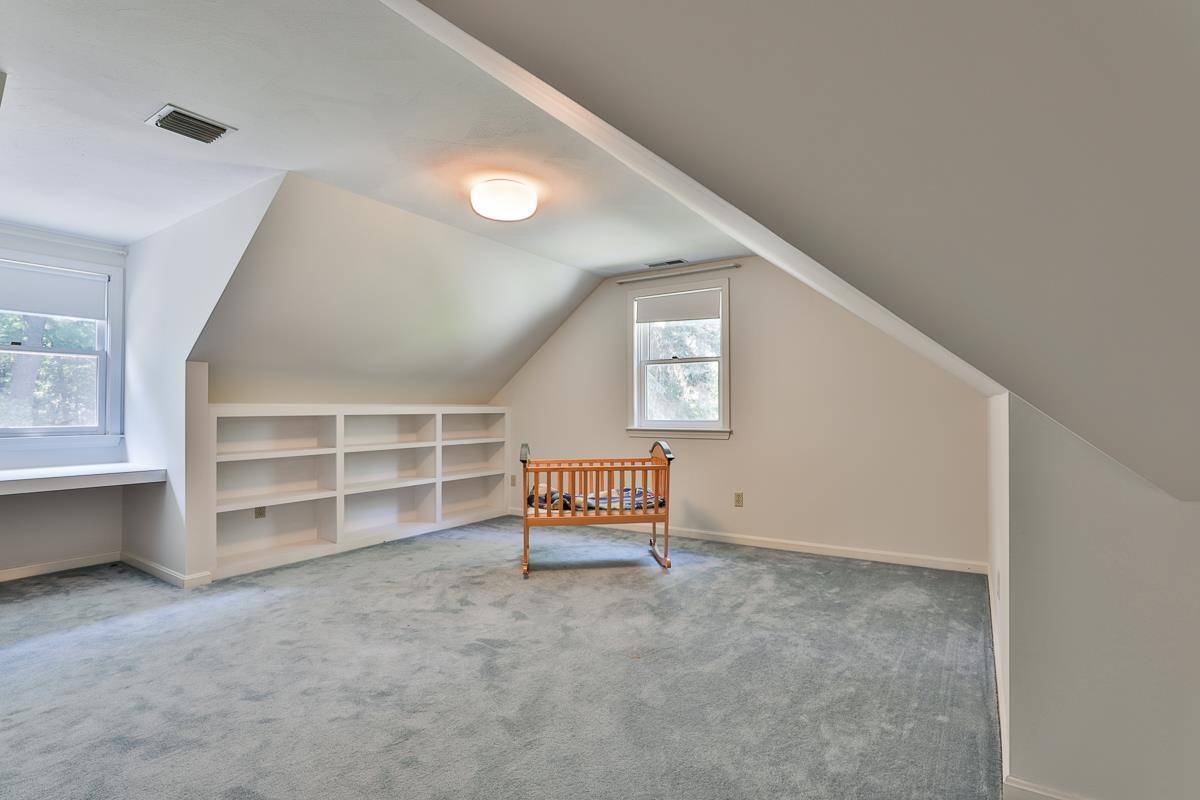 207 Wheeler Road Hollis, NH 03049 - Photo 27 of 40