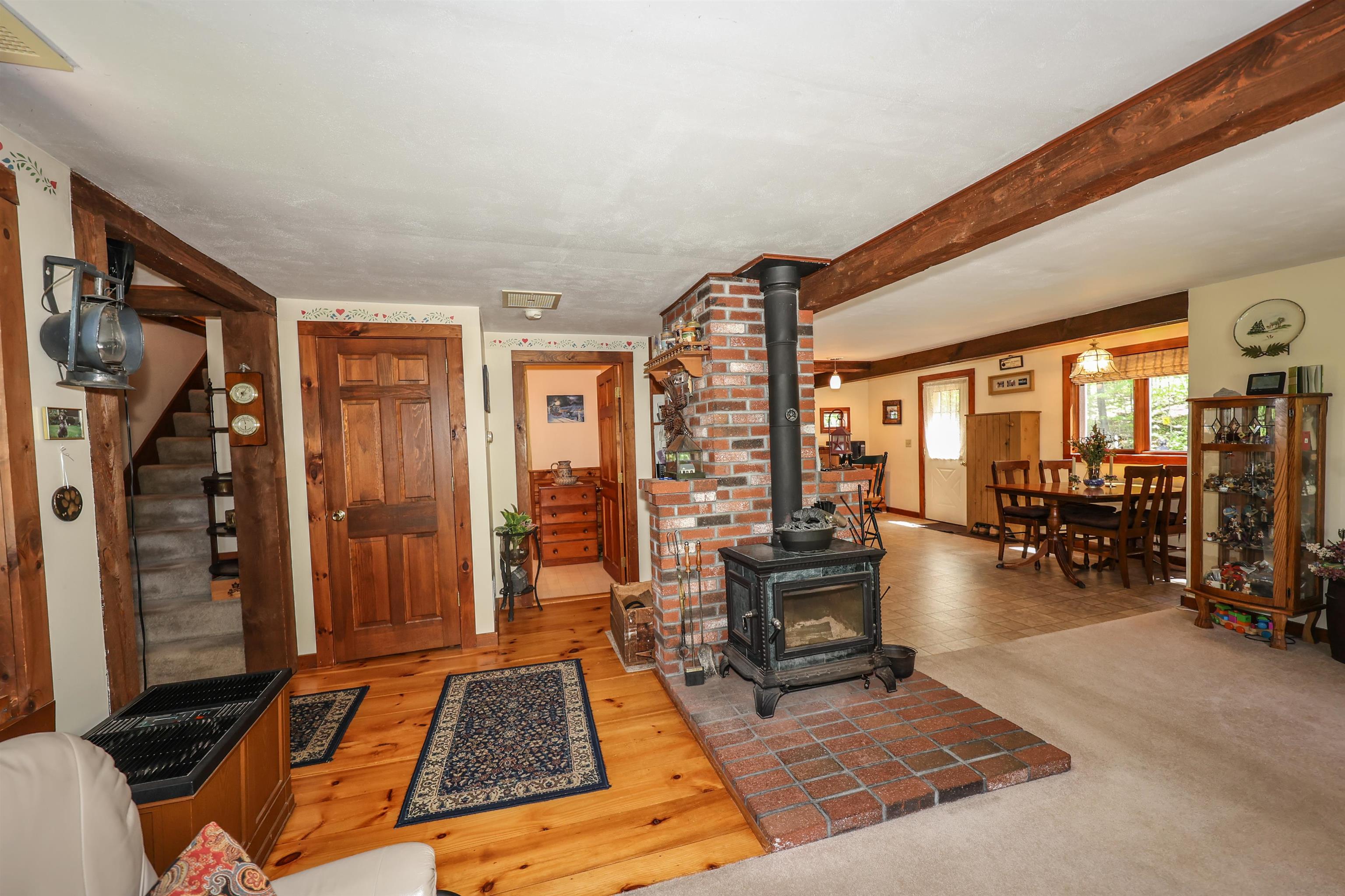 643 4th Range Road Pembroke, NH 03275 - Photo 20 of 40 Gallery Image 20