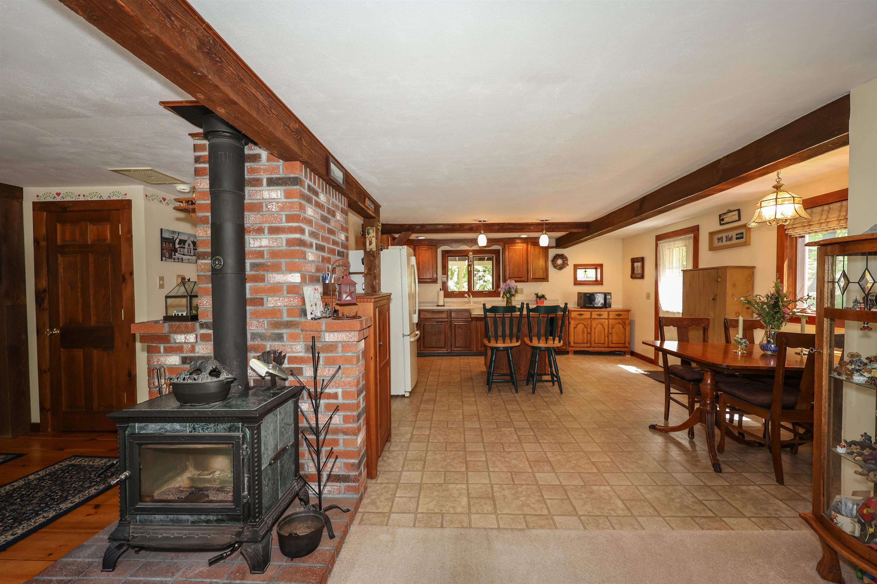 643 4th Range Road Pembroke, NH 03275 - Photo 21 of 40 Gallery Image 21