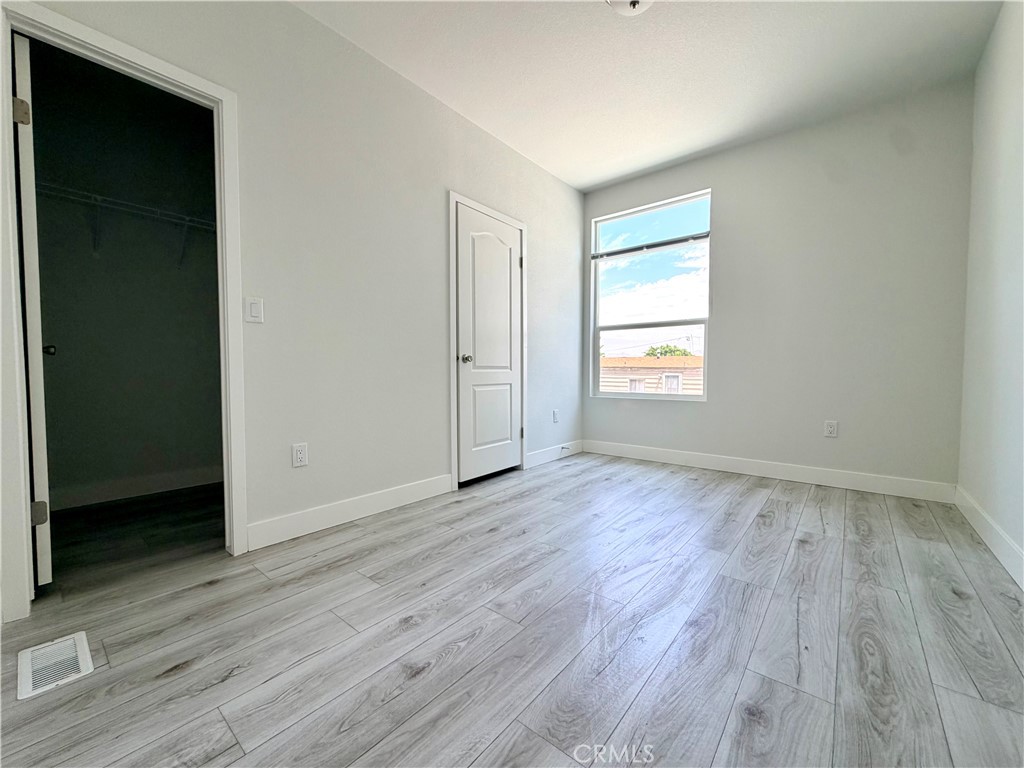 5803 Mission Boulevard, Unit 14 Riverside, CA 92509 - Photo 19 of 27