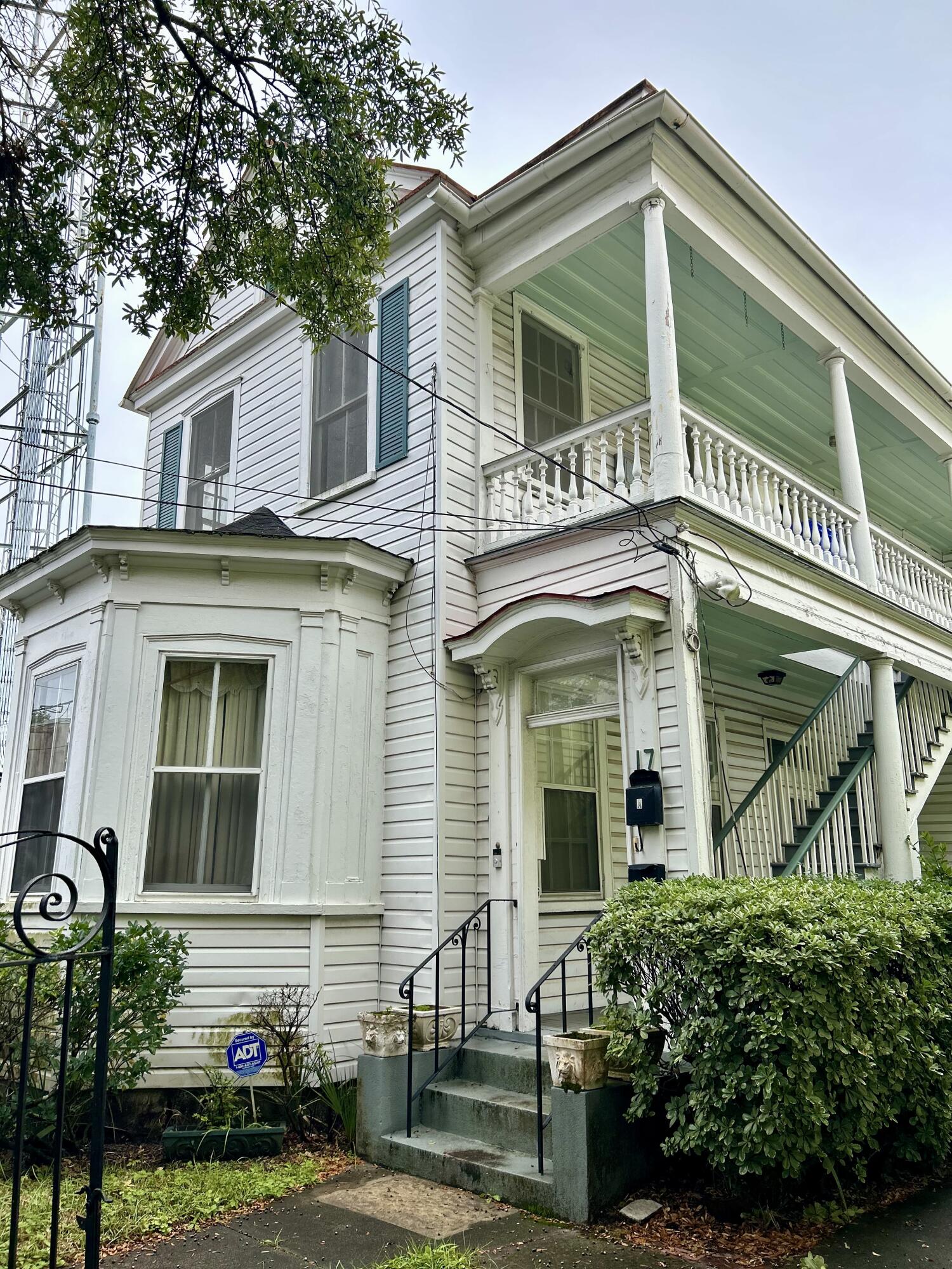 17 Charlotte Street Charleston, SC 29403 - Photo 8 of 34 IMG_7055