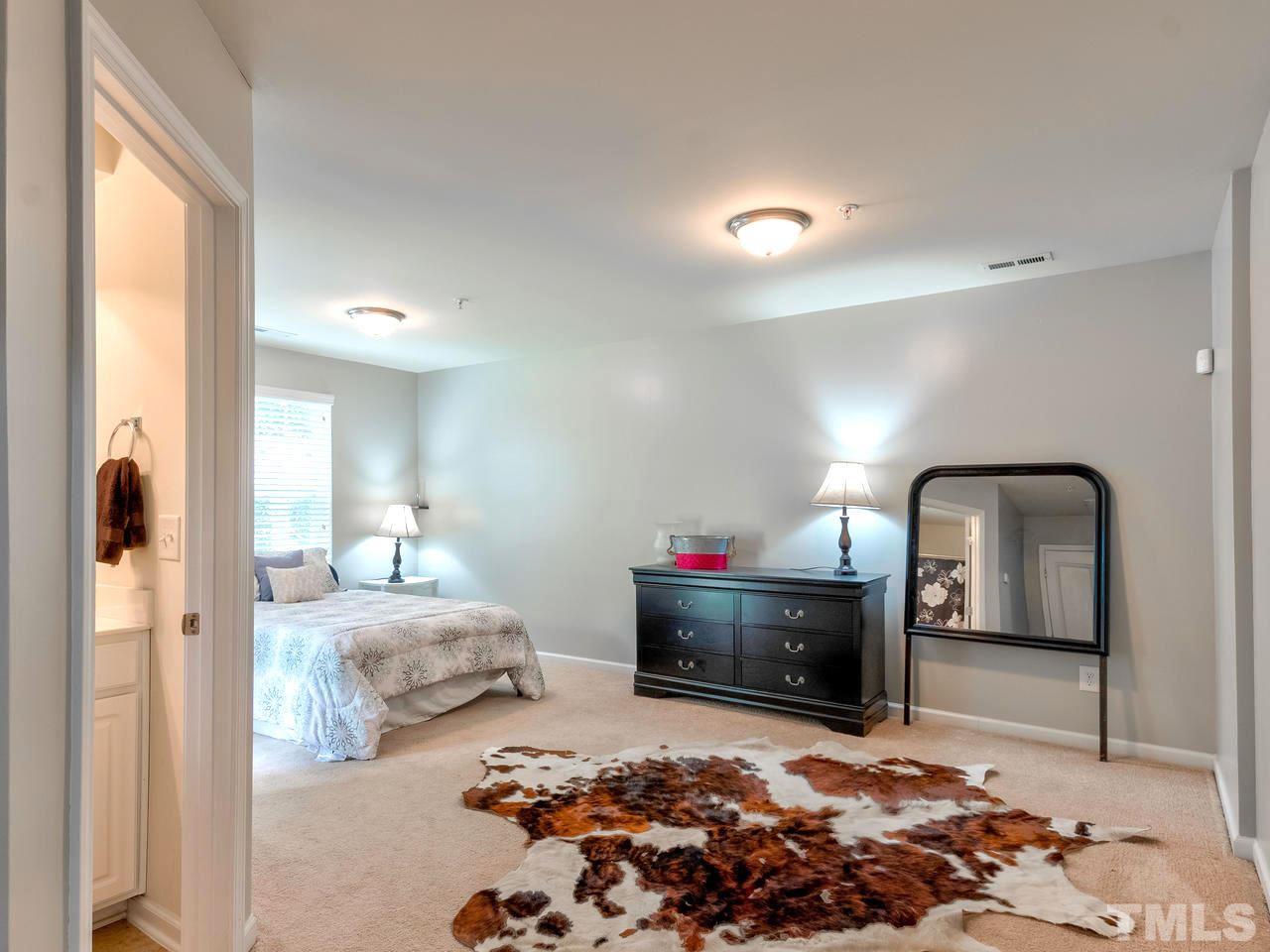 4603 Springerly Lane Raleigh, NC 27612 - Photo 14 of 30 Gallery Image 14