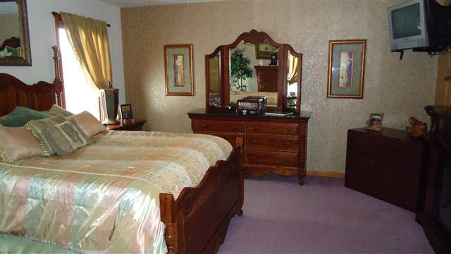 8501 West Thorn Tree Road Muncie, IN 47304 - Photo 10 of 12 Gallery Image 10