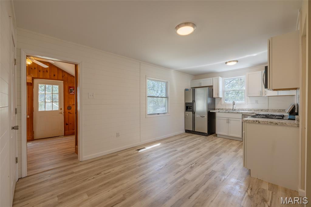 414 Middletown Road Warrenton, MO 63383 - Photo 16 of 24