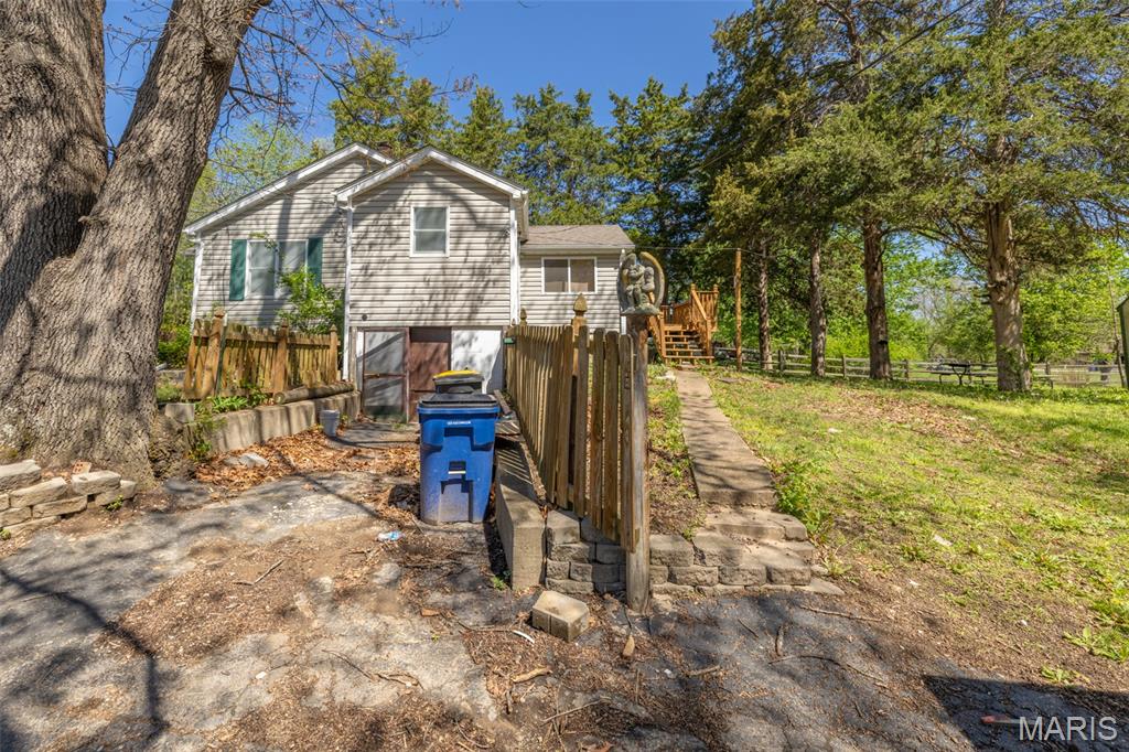 414 Middletown Road Warrenton, MO 63383 - Photo 5 of 24