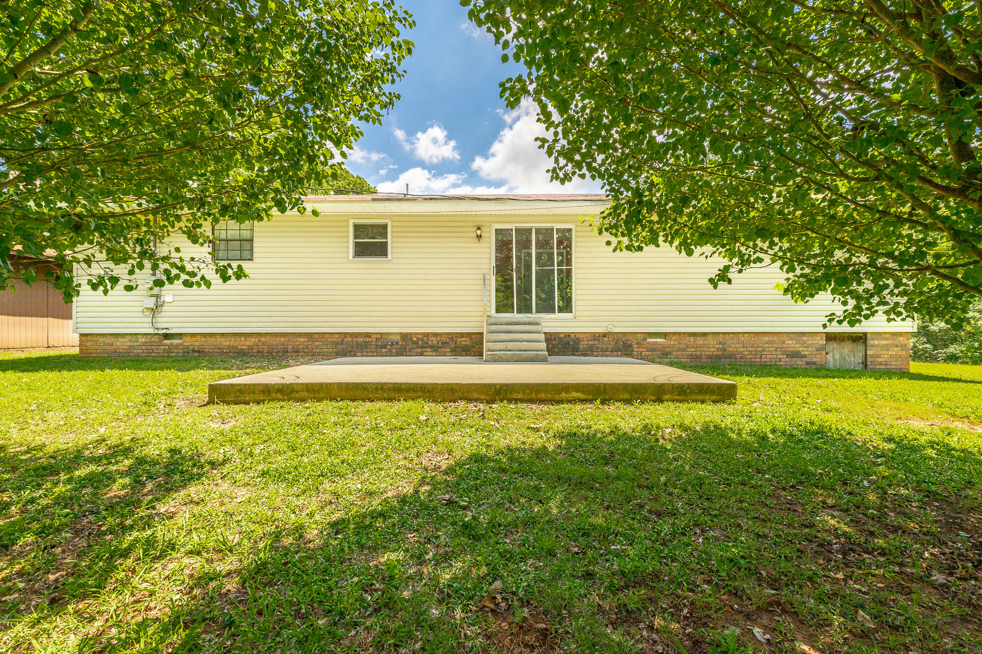 299 Keener Road Chatsworth, GA 30705 - Photo 35 of 37 299 Keener Road HD-38