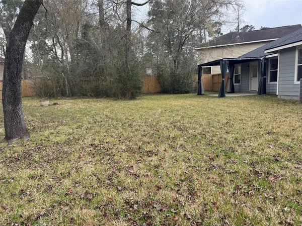 $2,390 | 10 Druids Glen Place, The Woodlands, TX 77382