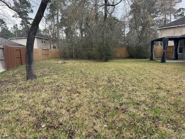 $2,390 | 10 Druids Glen Place, The Woodlands, TX 77382