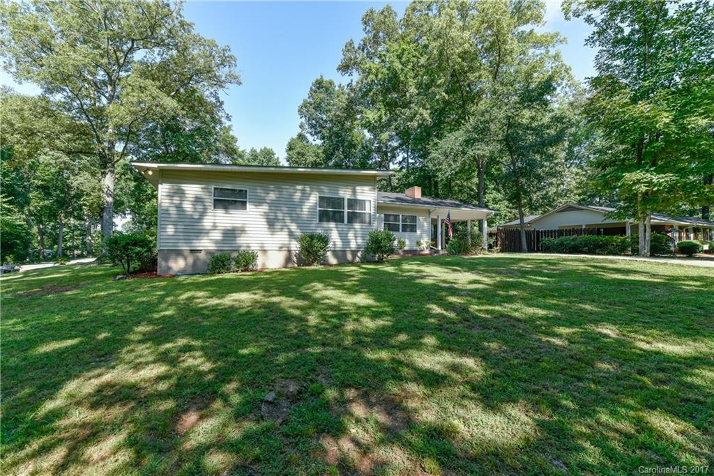 514 Plantation Road Lancaster, SC 29720 - Photo 2 of 24 Gallery Image 2