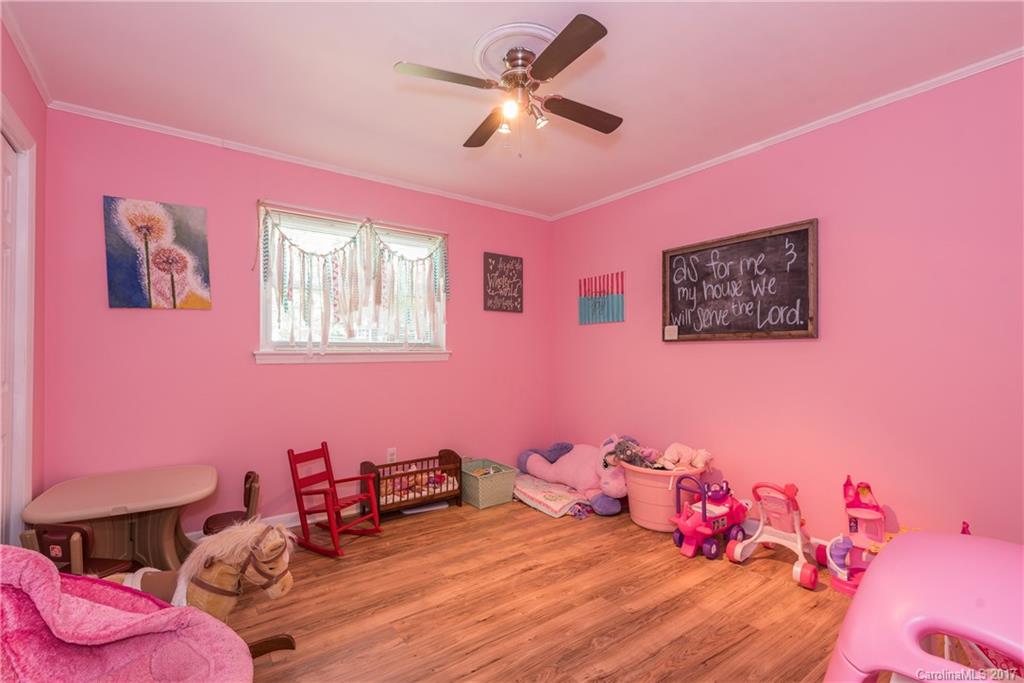 514 Plantation Road Lancaster, SC 29720 - Photo 14 of 24 Gallery Image 14