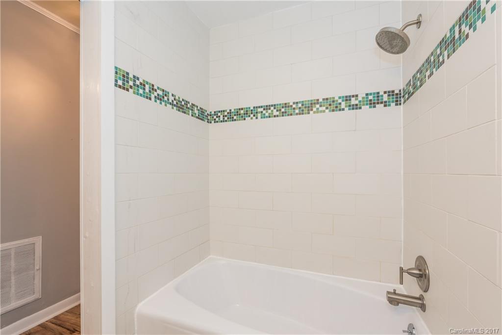 514 Plantation Road Lancaster, SC 29720 - Photo 18 of 24 Gallery Image 18