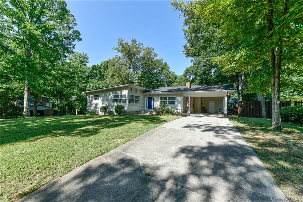 514 Plantation Road Lancaster, SC 29720 - Photo 3 of 24 Gallery Image 3
