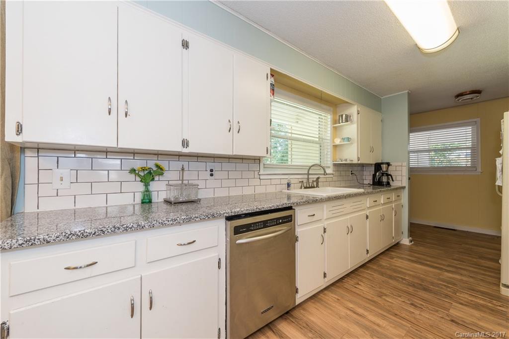 514 Plantation Road Lancaster, SC 29720 - Photo 10 of 24 Gallery Image 10
