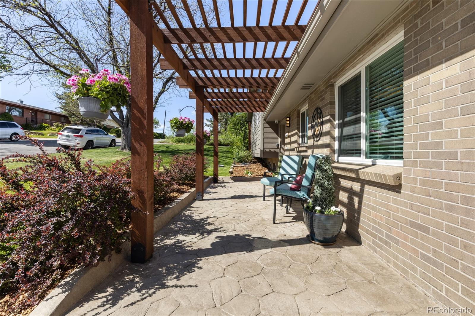 760 Deframe Street Golden, CO 80401 - Photo 4 of 50 Gallery Image 4