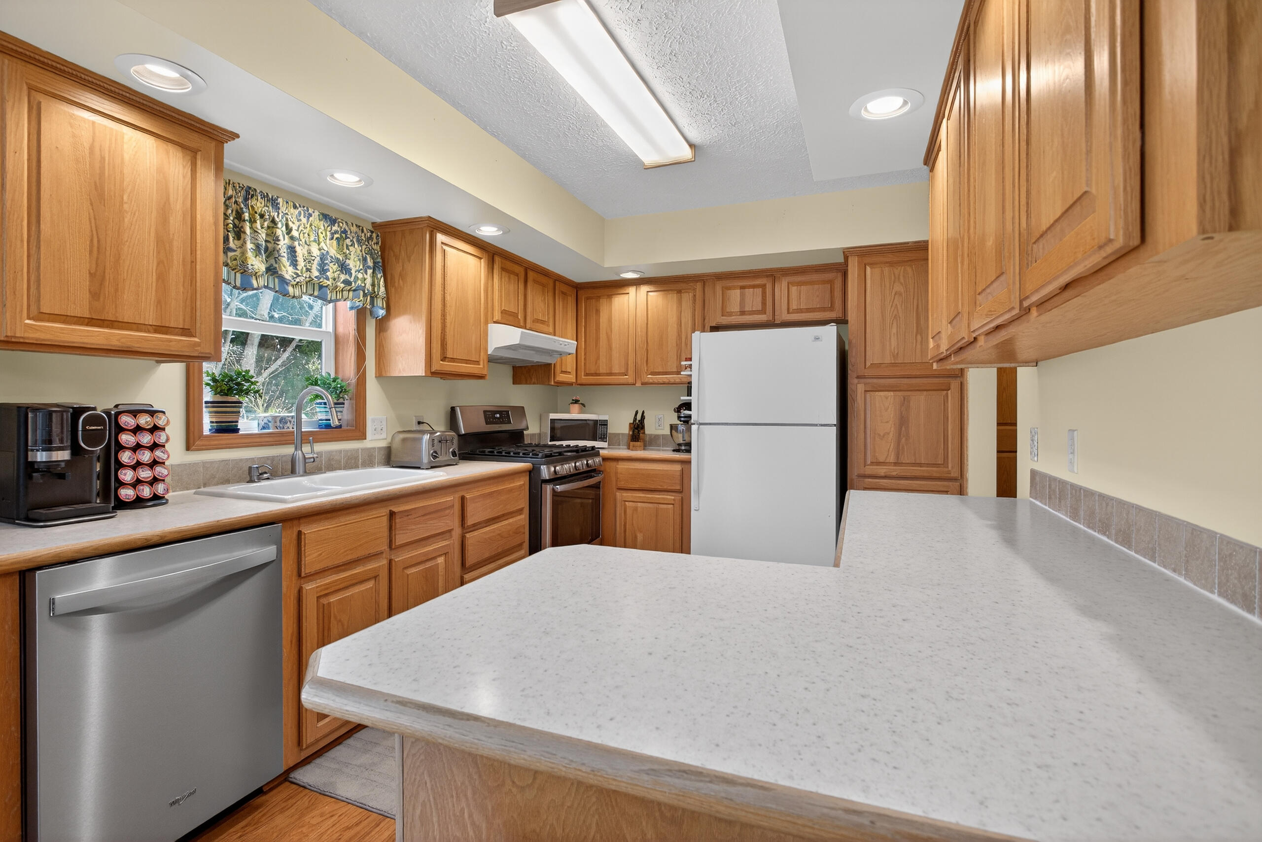 11085 Somerset Road Cement City, MI 49233 - Photo 13 of 56 0N0A7138