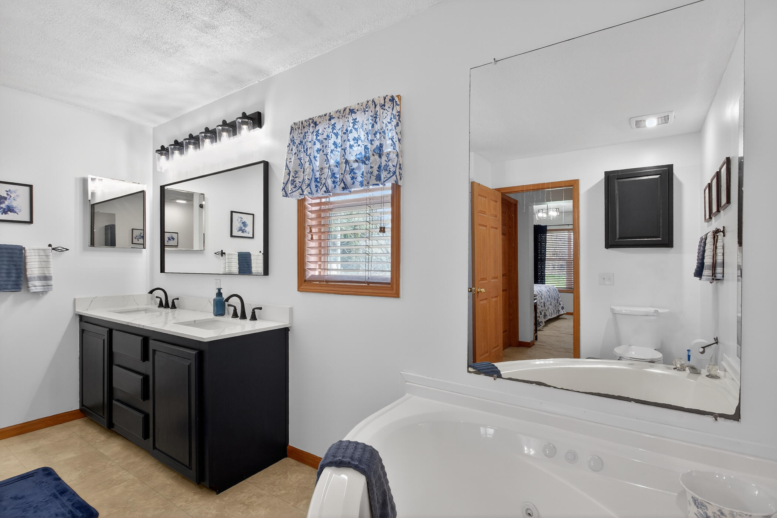 11085 Somerset Road Cement City, MI 49233 - Photo 21 of 56 0N0A7167