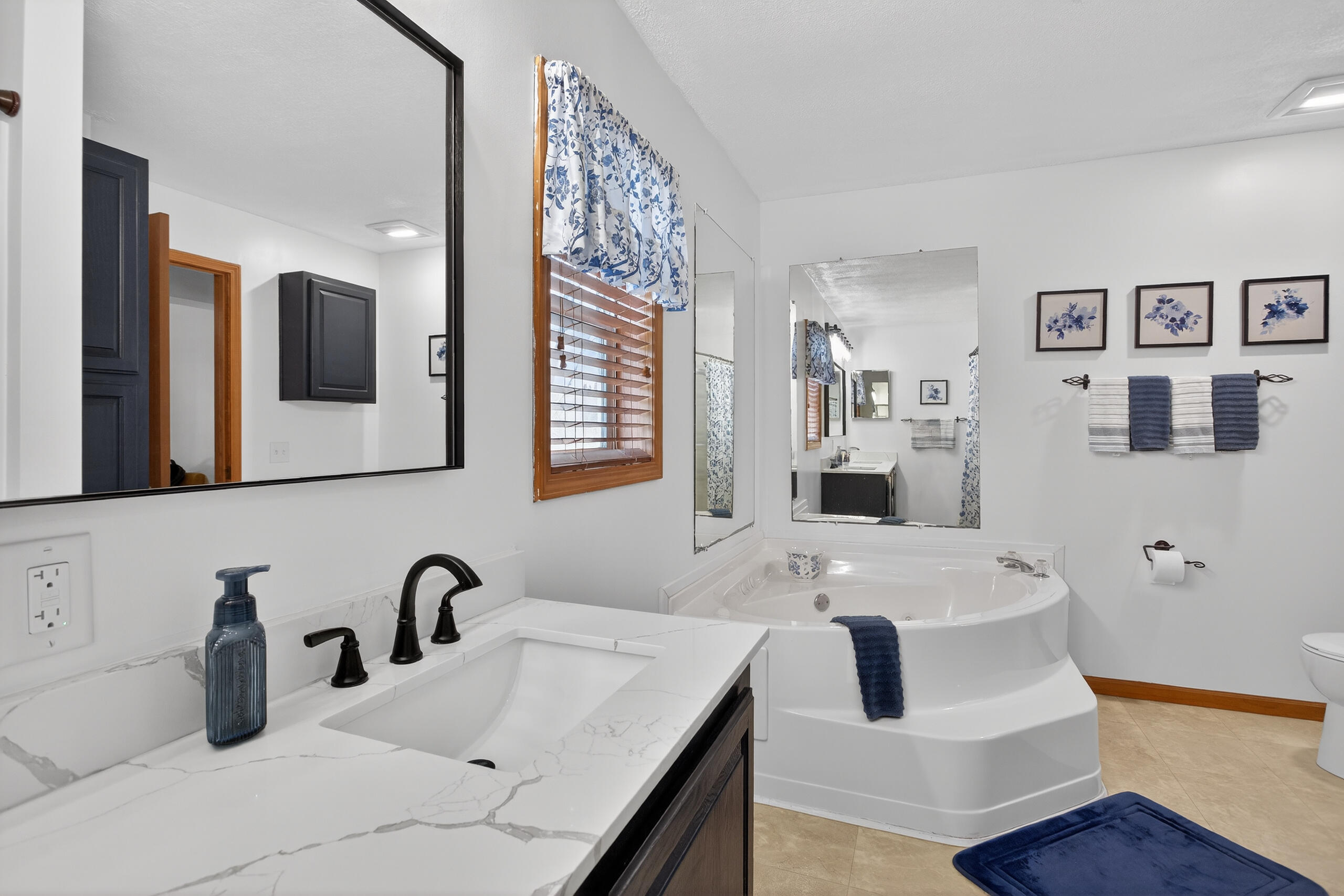 11085 Somerset Road Cement City, MI 49233 - Photo 23 of 56 0N0A7176