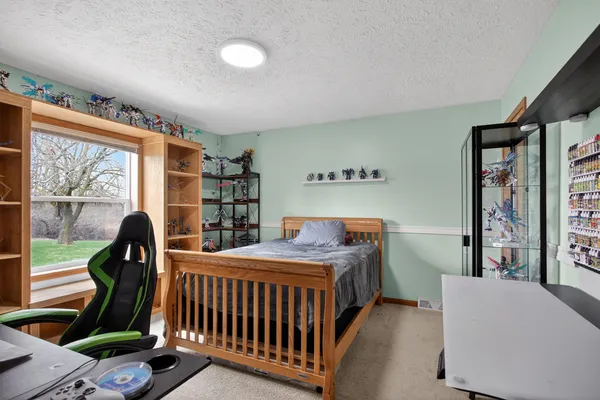 $299,900 | 11085 Somerset Road, Cement City, MI 49233