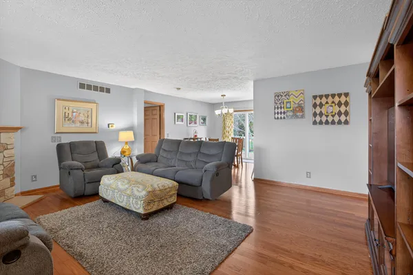 $299,900 | 11085 Somerset Road, Cement City, MI 49233