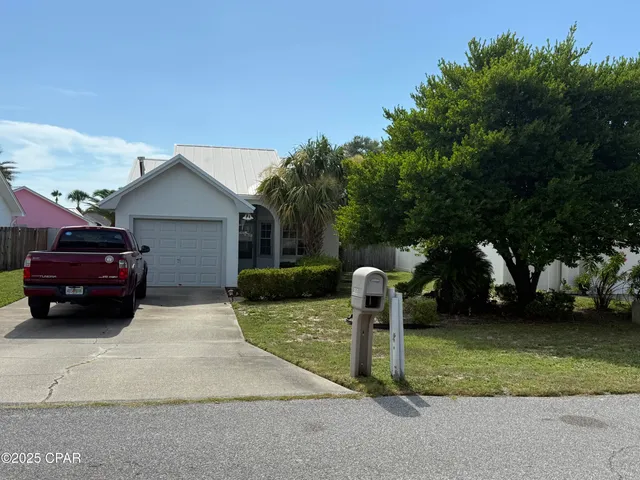 $2,200 | 212 Argonaut Street, Panama City Beach, FL 32413