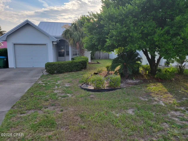 $2,200 | 212 Argonaut Street, Panama City Beach, FL 32413