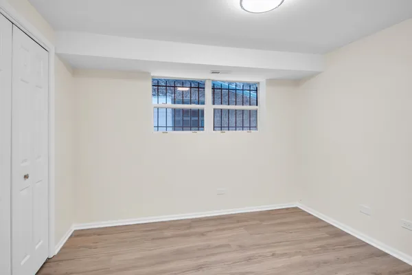 $2,100 | 2023 West Superior Street, Unit G, Chicago, IL 60612