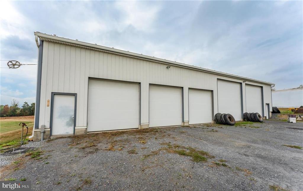 7573 Springhouse Road New Tripoli, PA 18066 - Photo 16 of 54 a view of empty room with garage