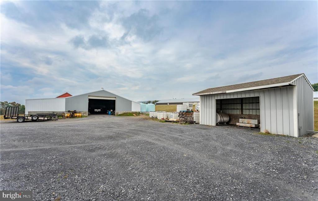 7573 Springhouse Road New Tripoli, PA 18066 - Photo 18 of 54 a view of a house with a stove and kitchen