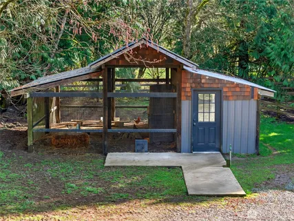 $850,000 | 8349 Birdsview Meadows Lane, Concrete, WA 98237