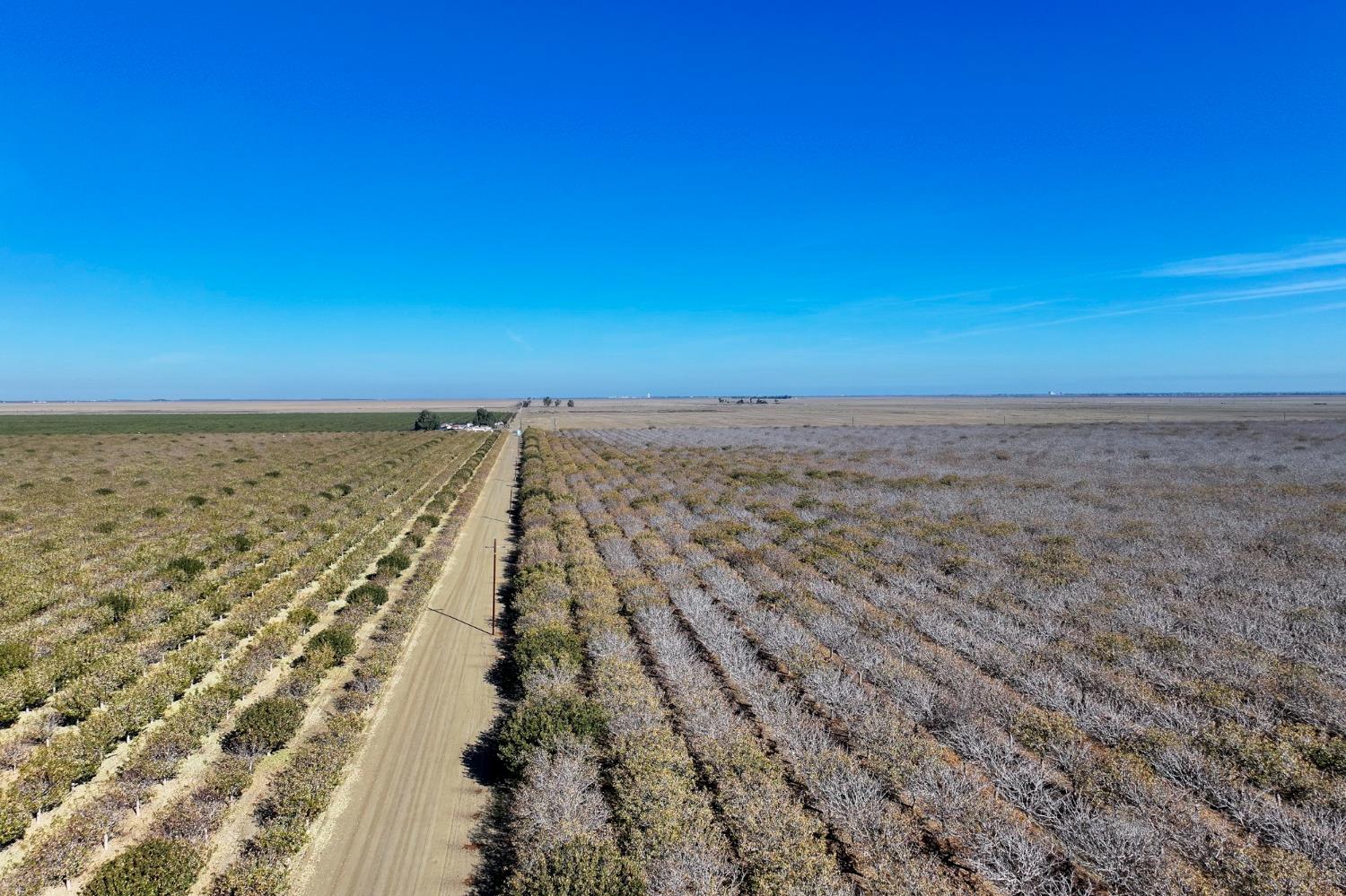 33571 West Adams Mendota, CA 93640 - Photo 6 of 12 a view of an ocean