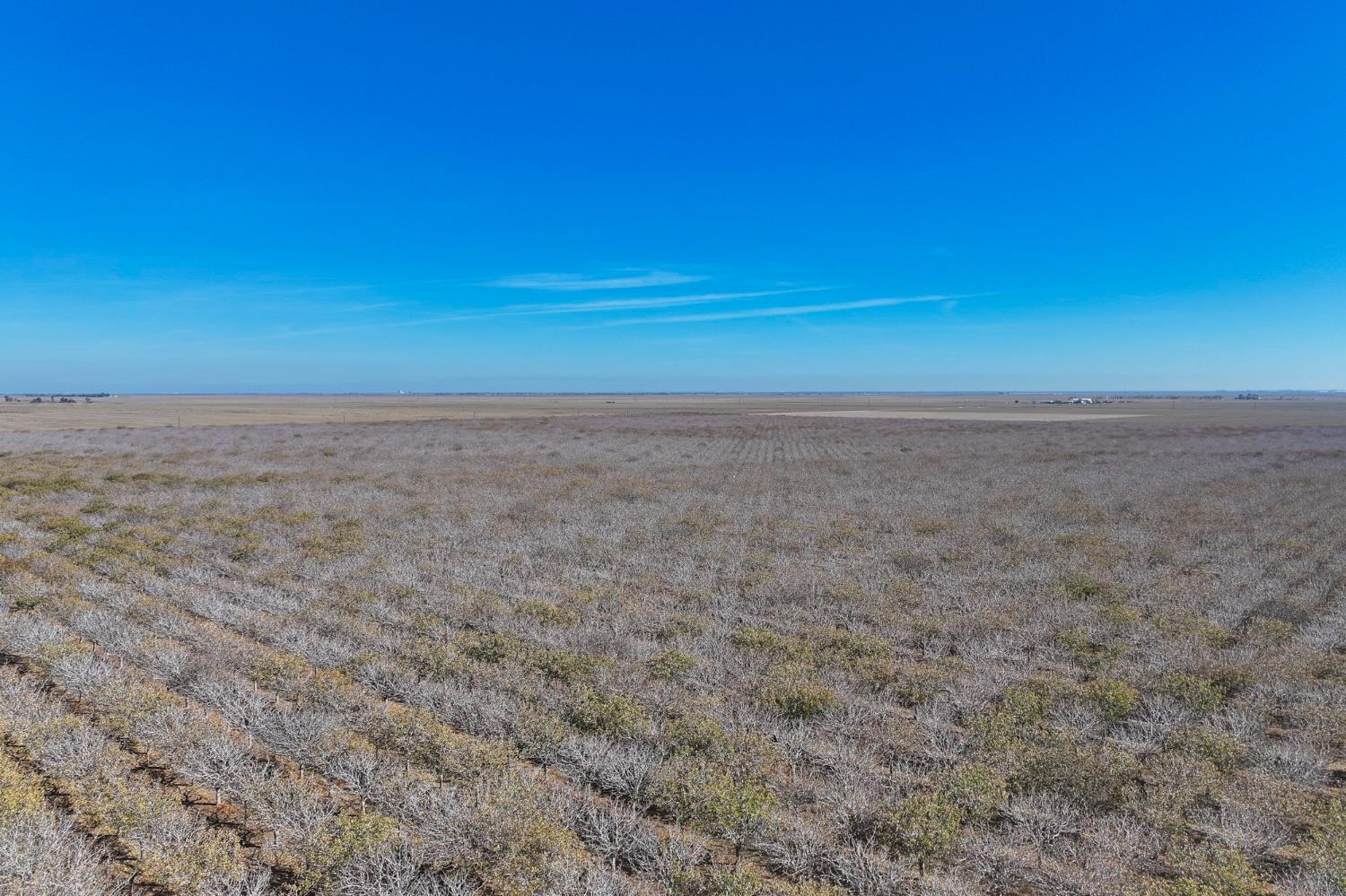 33571 West Adams Mendota, CA 93640 - Photo 7 of 12 a view of beach and an ocean