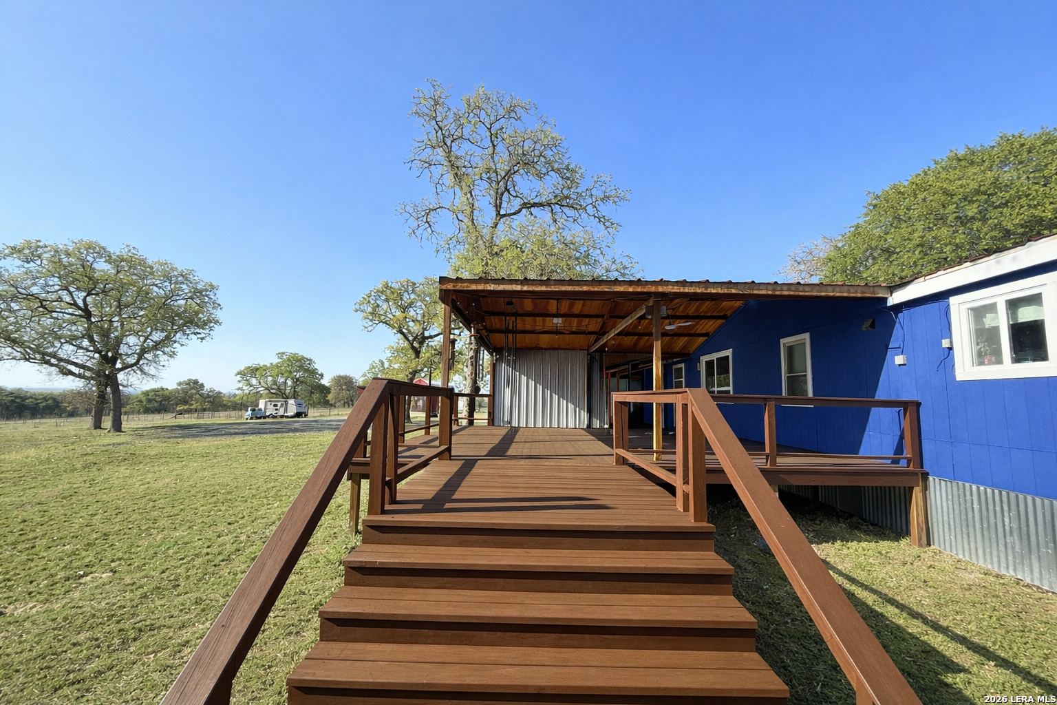 470 Lyon Road Seguin, TX 78155 - Photo 40 of 43 a view of entryway with yard