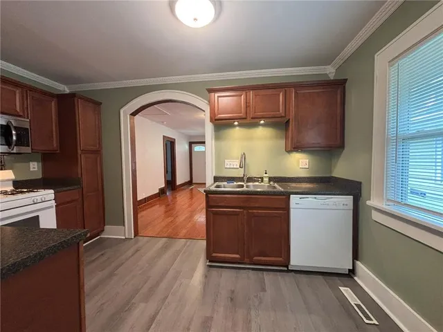 $130,000 | 3022 Faraon Street, St. Joseph, MO 64501