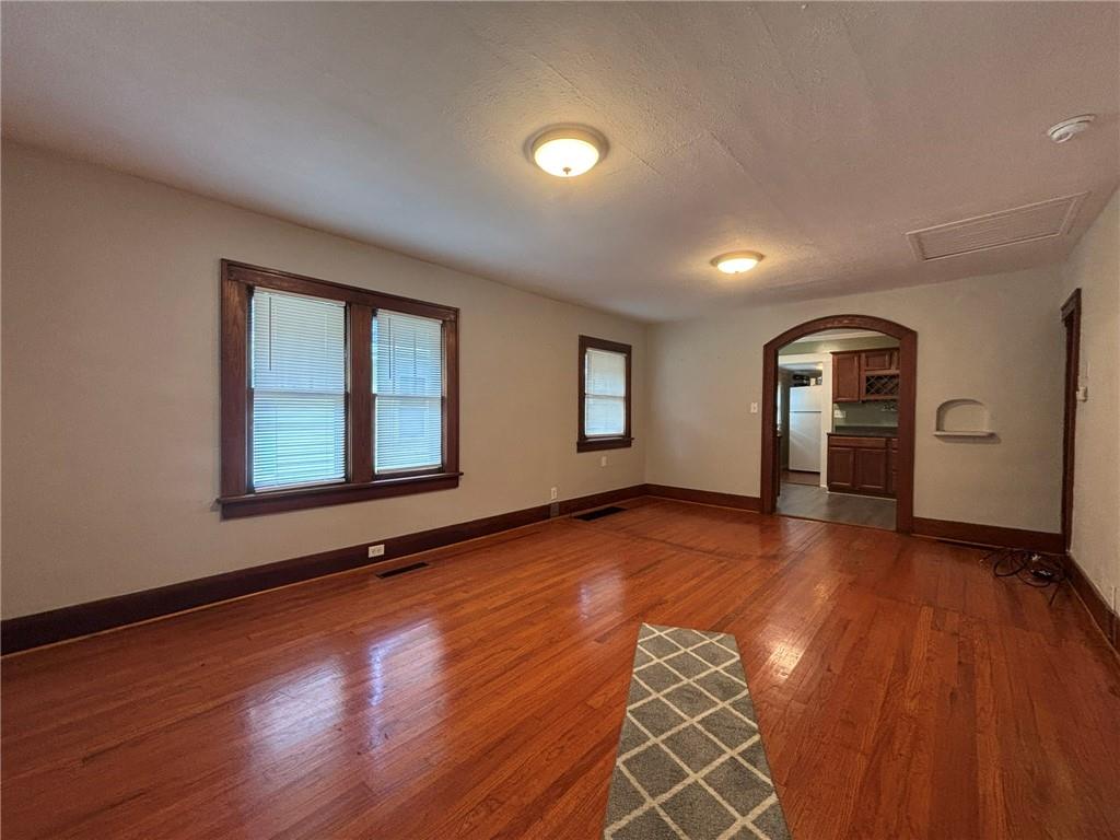 3022 Faraon Street St. Joseph, MO 64501 - Photo 7 of 33
