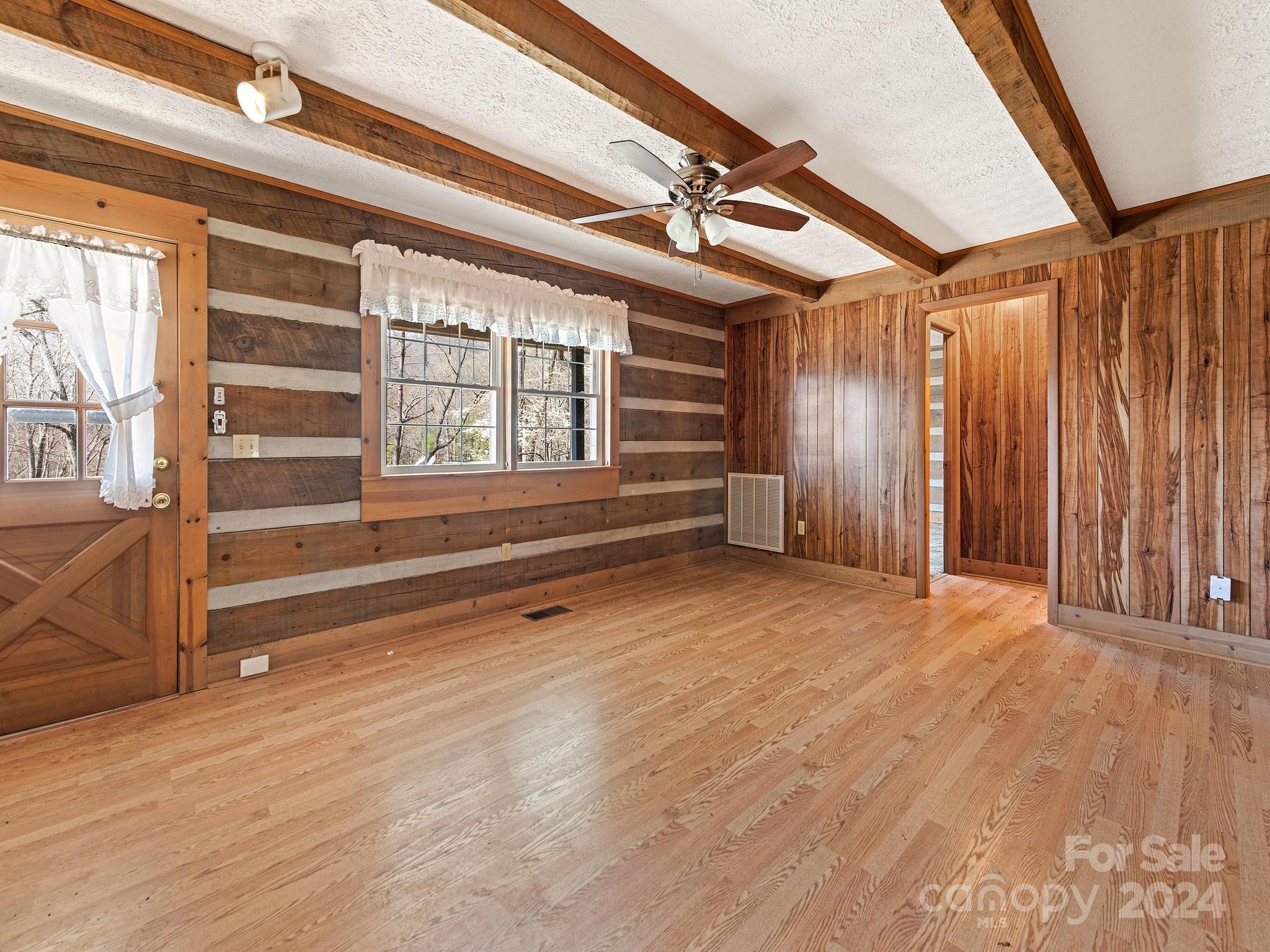 153 Forest Hill Road Waynesville, NC 28785 - Photo 20 of 38 Gallery Image 20