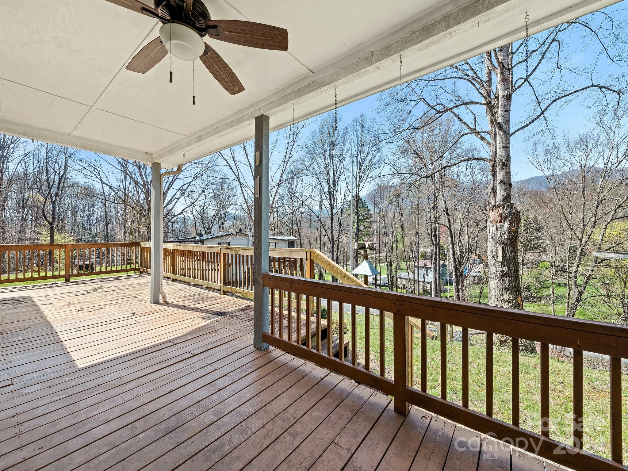 153 Forest Hill Road Waynesville, NC 28785 - Photo 7 of 38 Gallery Image 7
