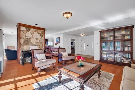 3512 Heroic Drive Rancho Palos Verdes, CA 90275 - Photo 5 of 41