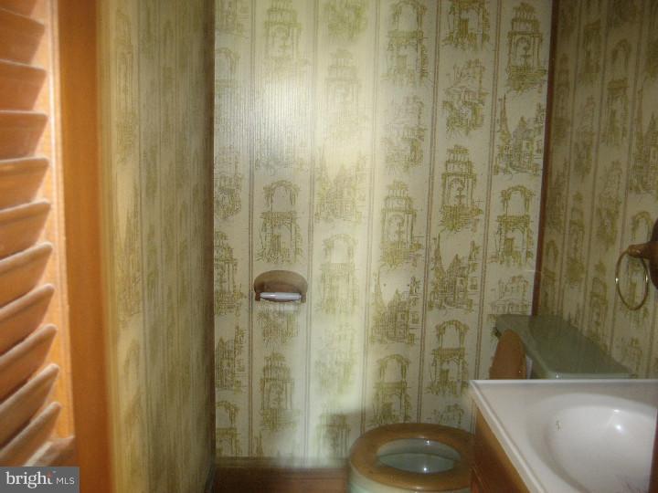 72 Quinton Alloway Road Quinton, NJ 08079 - Photo 5 of 11