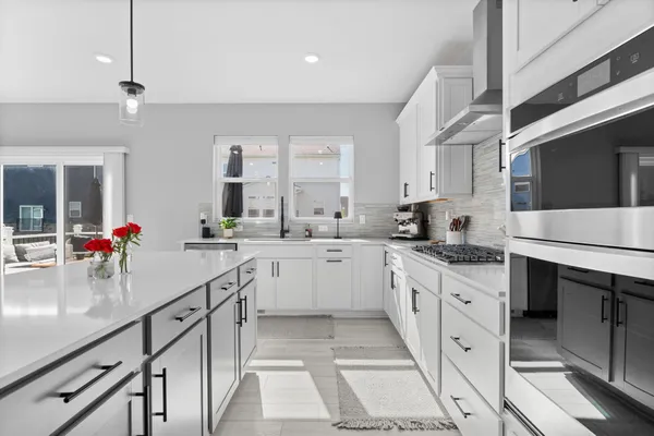 $710,000 | 837 Kuss Drive, Saline, MI 48176