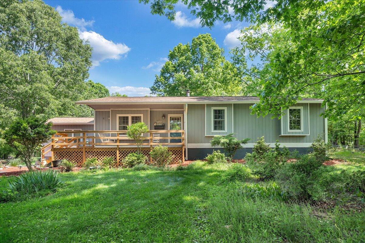 101 Gap Bridge Road Moneta, VA 24121 - Photo 1 of 52 19-MIB01761